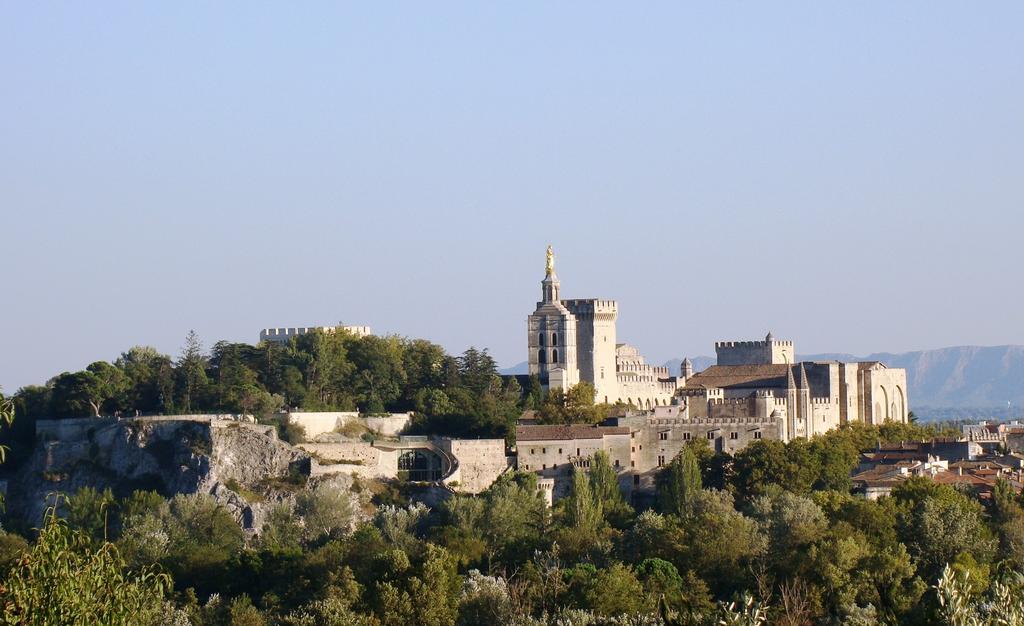 - D'hotes Le Foch 2* Avignon